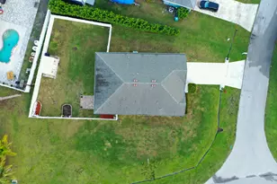 1401 SE Portillo Rd, Port Saint Lucie, FL 34952 - Photo 37