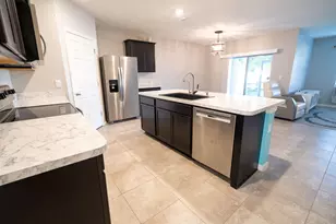 1401 SE Portillo Rd, Port Saint Lucie, FL 34952 - Photo 11