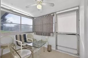 2833 Crosley Dr W, West Palm Beach, FL 33415 - Photo 23