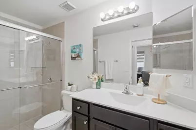 10441 W 32nd Lane, Hialeah, FL 33018 - Photo 7