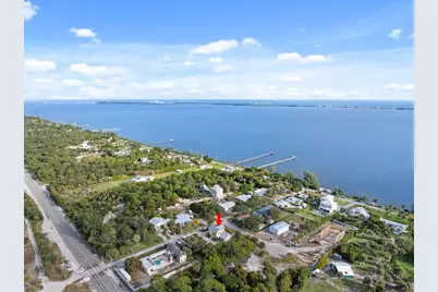 109 Riverview Drive, Jensen Beach, FL 34957 - Photo 7