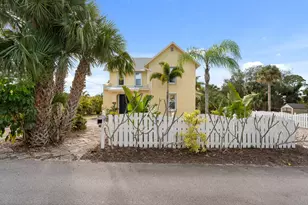 109 Riverview Dr, Jensen Beach, FL 34957 - Photo 29