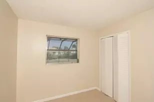 557 SW Duval Ave, Port Saint Lucie, FL 34983 - Photo 17