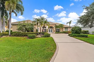 2201 SW Bradford Pl, Palm City, FL 34990 - Photo 47