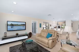 21703 Tall Palm Cir, Boca Raton, FL 33433 - Photo 13