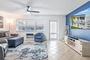 77 Markham D, Deerfield Beach, FL 33442 - Photo 3