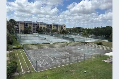 2820 Tennis Club Drive #401, West Palm Beach, FL 33417 - Photo 17