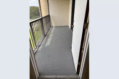 2820 Tennis Club Drive #401, West Palm Beach, FL 33417 - Photo 11