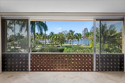 369 S Lake Drive #2e, Palm Beach, FL 33480 - Photo 17