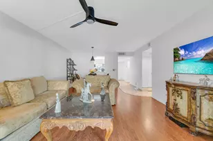 7301 Amberly Ln, Delray Beach, FL 33446 - Photo 15