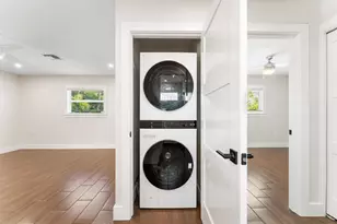 516 SW Camden Ave, Stuart, FL 34994 - Photo 87