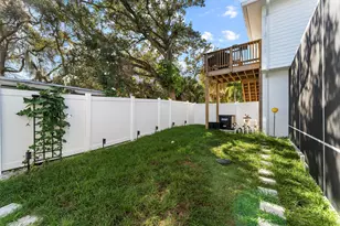 516 SW Camden Ave, Stuart, FL 34994 - Photo 67