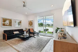 7053 Peters Ln, Delray Beach, FL 33446 - Photo 5