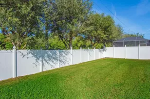 8095 Westfield Cir, Vero Beach, FL 32966 - Photo 5