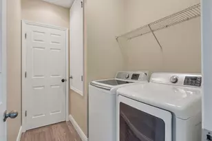 8095 Westfield Cir, Vero Beach, FL 32966 - Photo 21