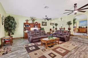 600 Gopher Hill Rd, Fort Pierce, FL 34982 - Photo 5