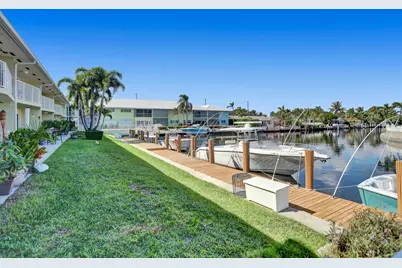 2311 NE 36th Street #2f, Pompano Beach, FL 33064 - Photo 17