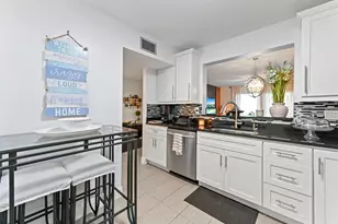 3990 NW 42nd Ave, Lauderdale Lakes, FL 33319 - Photo 5