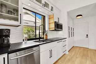 246 Ridge Rd, Jupiter, FL 33477 - Photo 5