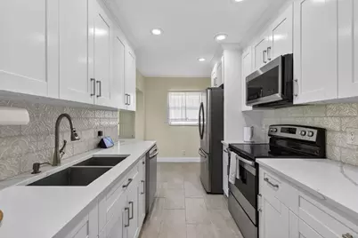 4361 NW 12th Drive NW, Pompano Beach, FL 33064 - Photo 11