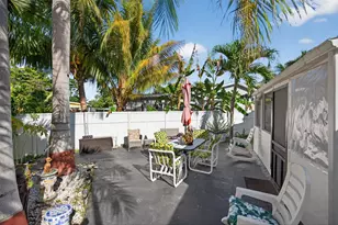 225 S Sequoia Dr, West Palm Beach, FL 33409 - Photo 75