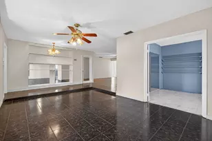 225 S Sequoia Dr, West Palm Beach, FL 33409 - Photo 19