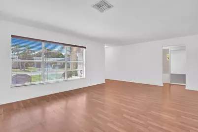 7116 Pine Bluff Drive, Lake Worth, FL 33467 - Photo 9