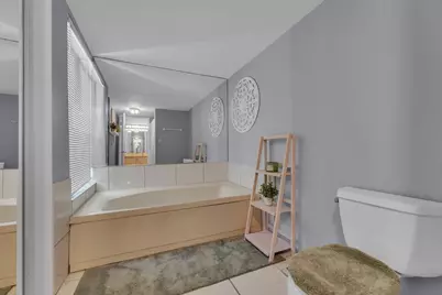 5650 Camino Del Sol #205, Boca Raton, FL 33433 - Photo 13