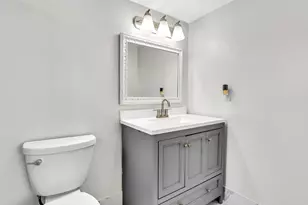 321 SE 3rd St, Dania Beach, FL 33004 - Photo 37