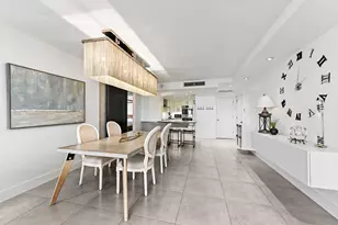 2425 Presidential Way, West Palm Beach, FL 33401 - Photo 21