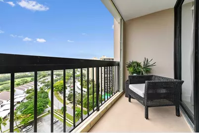 2425 Presidential Way #1806, West Palm Beach, FL 33401 - Photo 11
