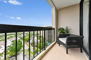 2425 Presidential Way, West Palm Beach, FL 33401 - Photo 11