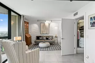 2425 Presidential Way, West Palm Beach, FL 33401 - Photo 29