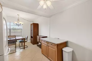 3007 Yarmouth A, Boca Raton, FL 33434 - Photo 15