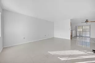 10350 SW 220th St, Cutler Bay, FL 33190 - Photo 5