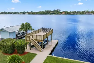 2097 Circle Pl Dr, Lake Worth, FL 33462 - Photo 51
