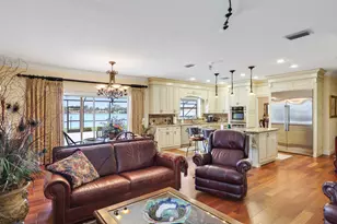 2097 Circle Pl Dr, Lake Worth, FL 33462 - Photo 21