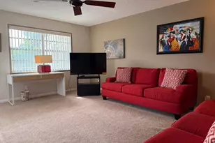 470 Capri J, Delray Beach, FL 33484 - Photo 3