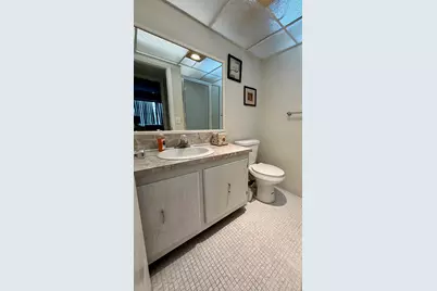 470 Capri J, Delray Beach, FL 33484 - Photo 15