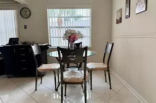 470 Capri J, Delray Beach, FL 33484 - Photo 5