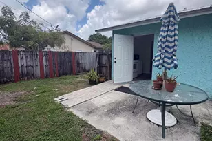 3910 Holden Ln, Lake Worth, FL 33461 - Photo 11