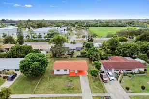 908 SE Hall St, Stuart, FL 34994 - Photo 21