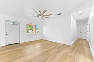 908 SE Hall St, Stuart, FL 34994 - Photo 3