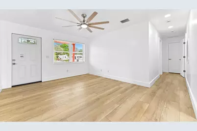 908 SE Hall Street, Stuart, FL 34994 - Photo 3