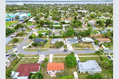 908 SE Hall Street, Stuart, FL 34994 - Photo 25