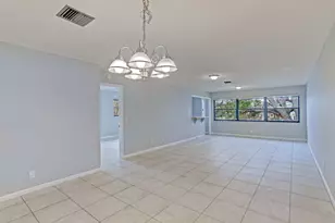 3011 SW 21st Terrace, Delray Beach, FL 33445 - Photo 3