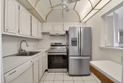 167 Preston D #167, Boca Raton, FL 33434 - Photo 11