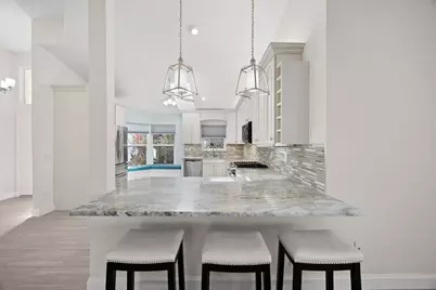 122 Eagleton Lane, Palm Beach Gardens, FL 33418 - Photo 9