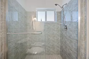 275 High Point Ct, Boynton Beach, FL 33435 - Photo 11