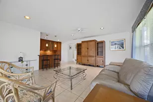 275 High Point Ct, Boynton Beach, FL 33435 - Photo 5